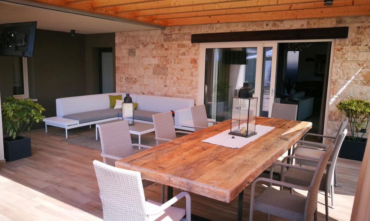 B&B Villa Peler Лацизе Екстериор снимка